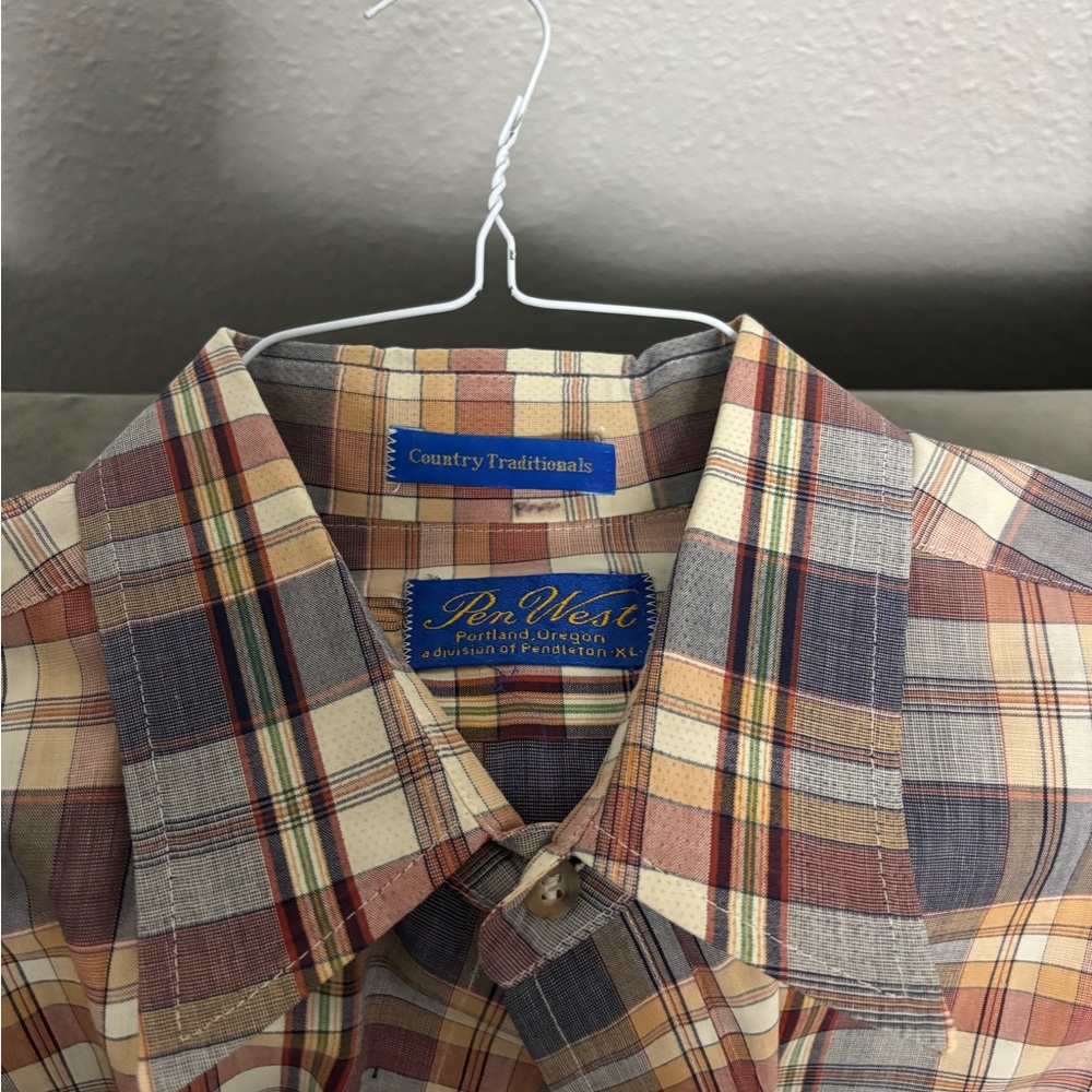 Pendleton Men's Multicolor Plaid Button-Down Shirt